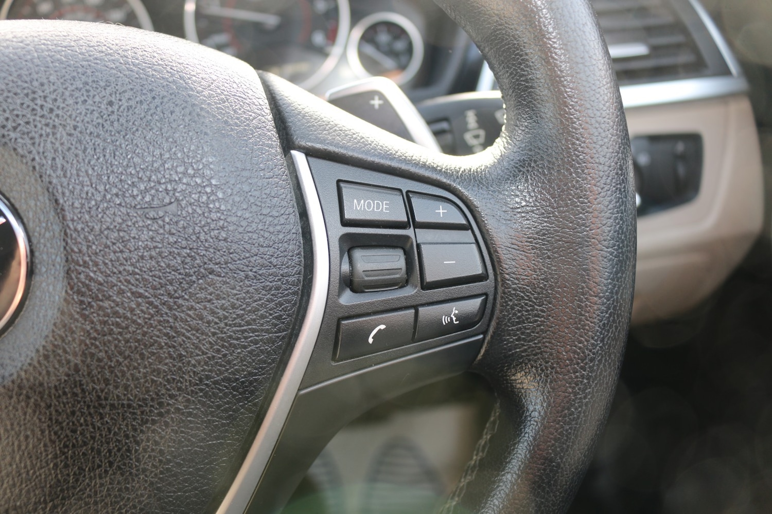 Used BMW 3 Series 2015 for sale - 77735716: Photo 12