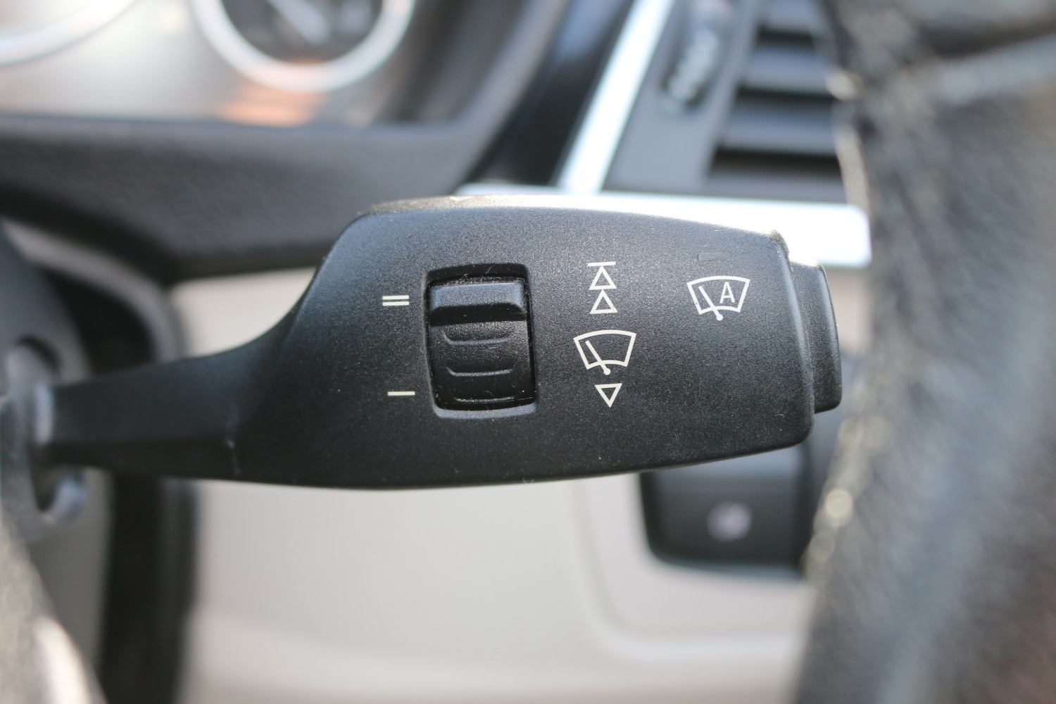 Used BMW 3 Series 2015 for sale - 77735716: Photo 25