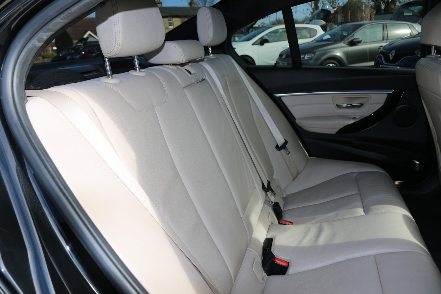 Used BMW 3 Series 2015 for sale - 77735716: Photo 7