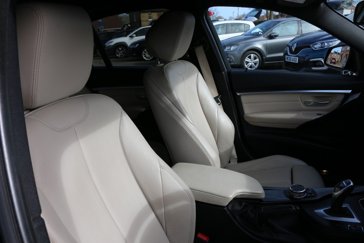 Used BMW 3 Series 2015 for sale - 77735716: Photo 8