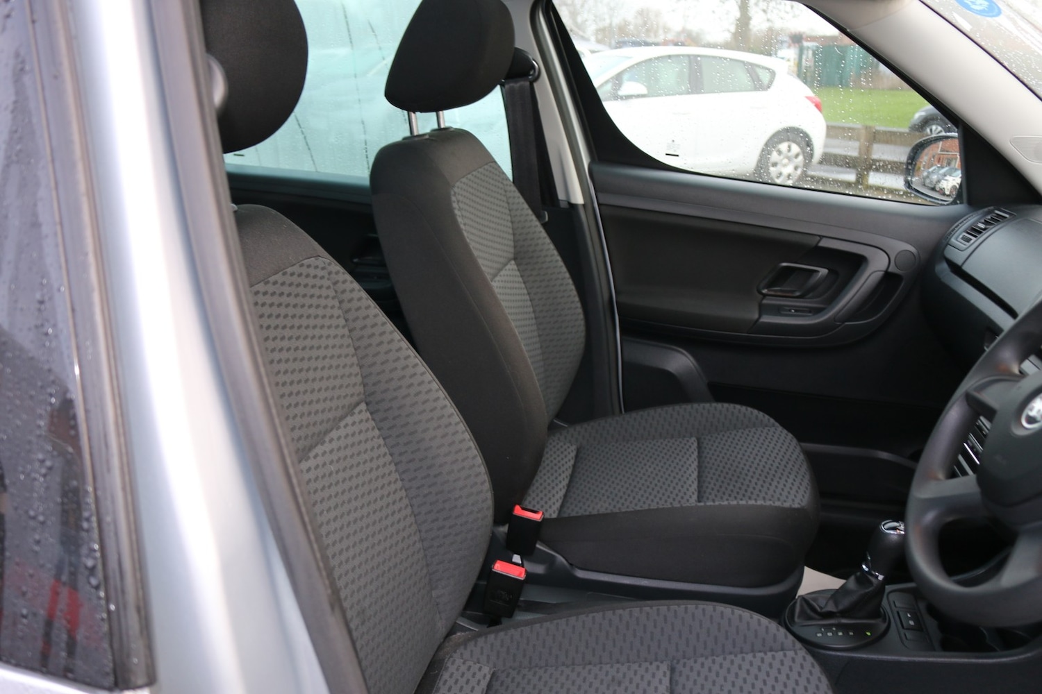 Used Skoda Roomster 2013 for sale - 77173212: Photo 12