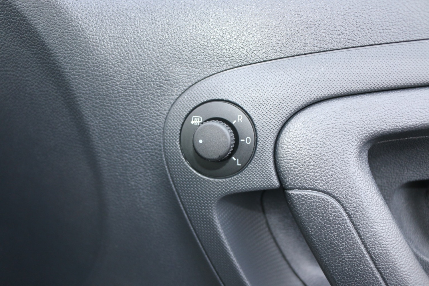 Used Skoda Roomster 2013 for sale - 77173212: Photo 17