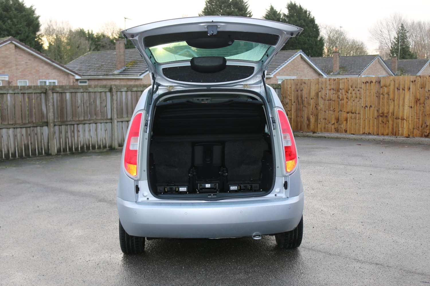 Used Skoda Roomster 2013 for sale - 77173212: Photo 7