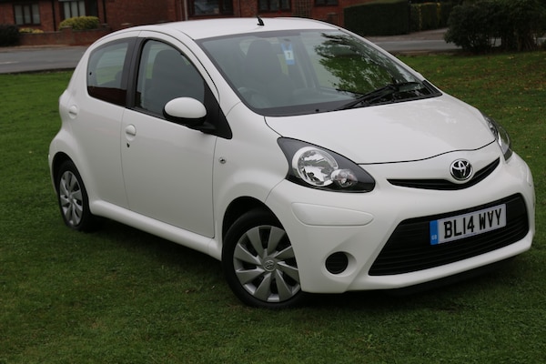 Used Toyota AYGO 2014 for sale - 76305671: Photo 1
