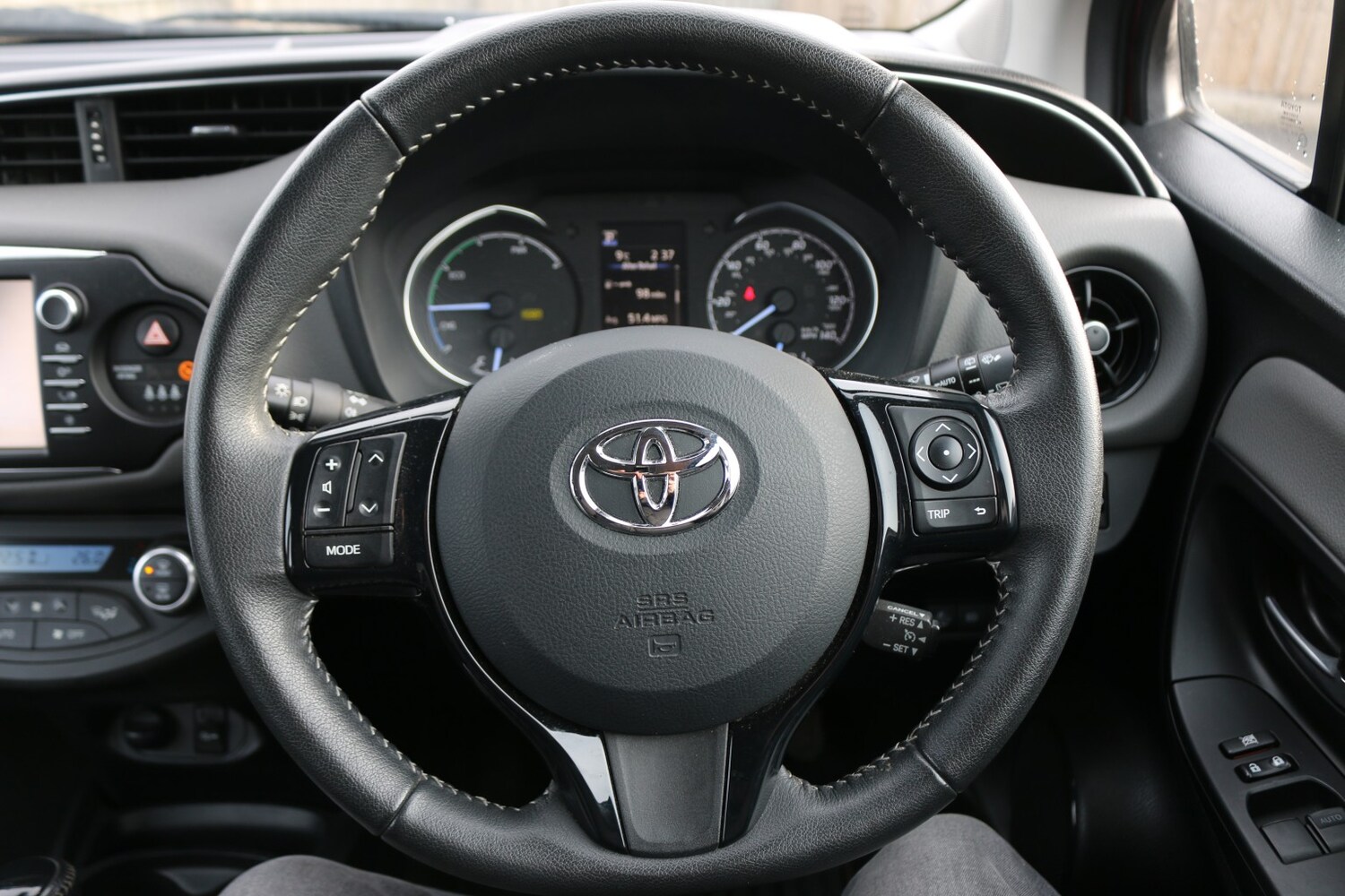 Used Toyota Yaris 2019 for sale - 77508533: Photo 11