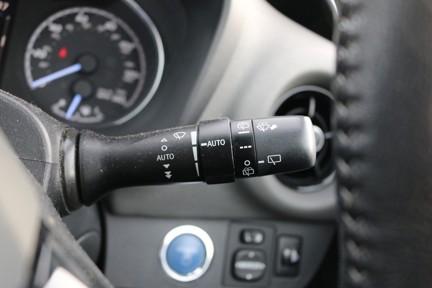 Used Toyota Yaris 2019 for sale - 77508533: Photo 14