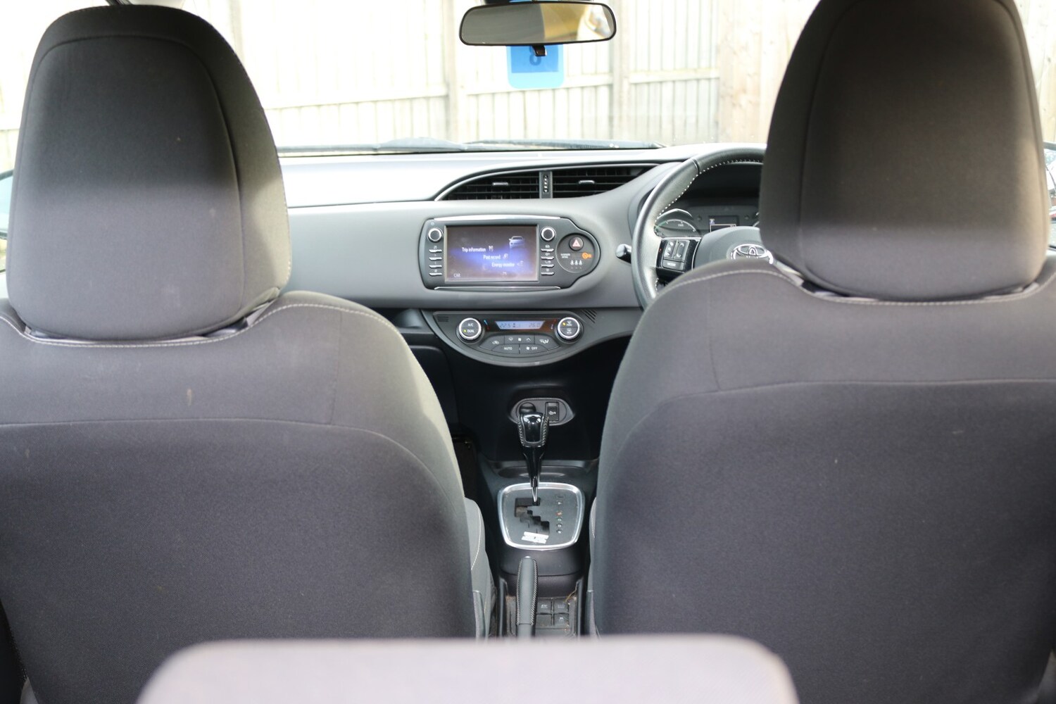 Used Toyota Yaris 2019 for sale - 77508533: Photo 6