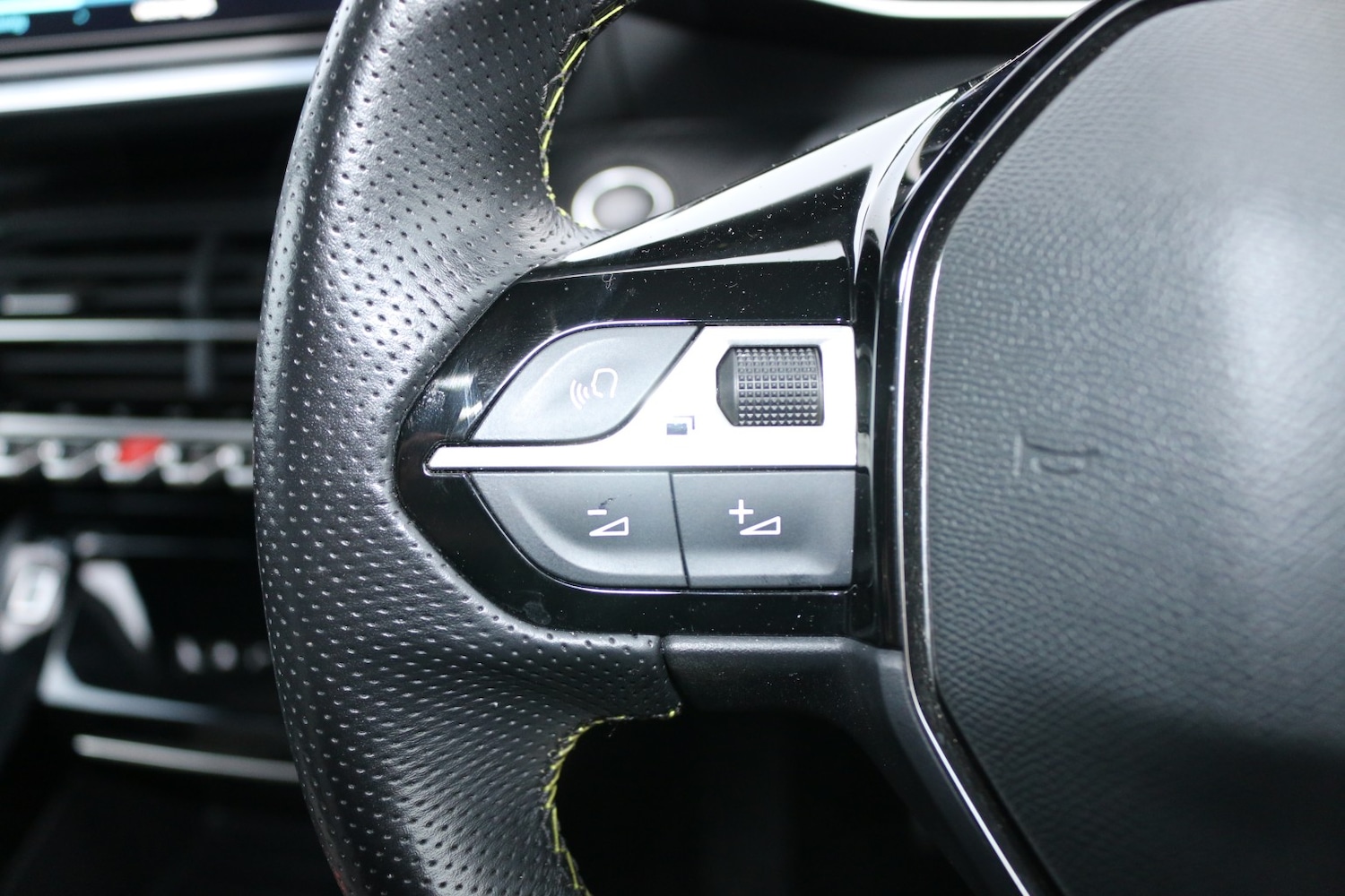 Used Peugeot 208 2021 for sale - 77118654: Photo 16