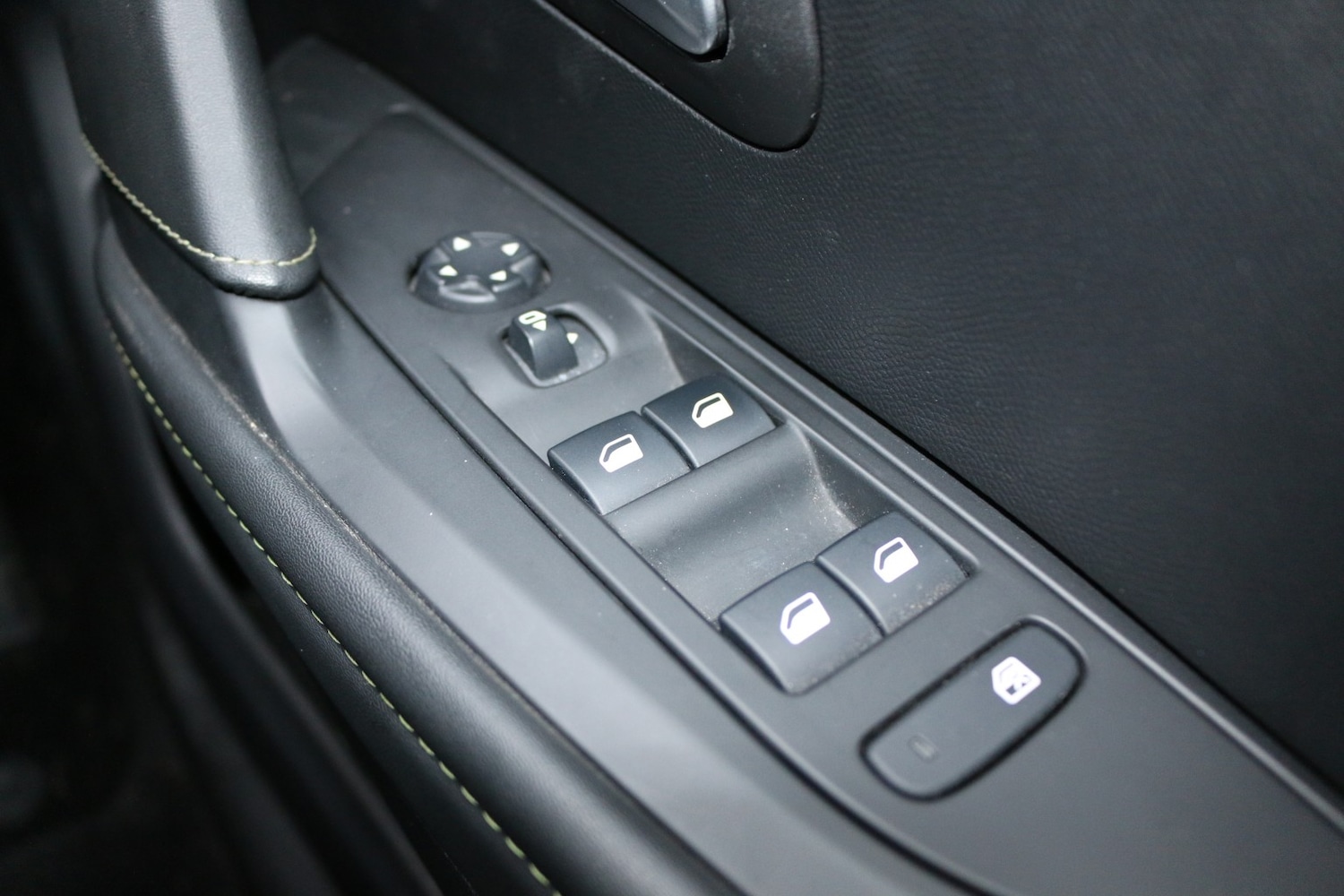 Used Peugeot 208 2021 for sale - 77118654: Photo 23