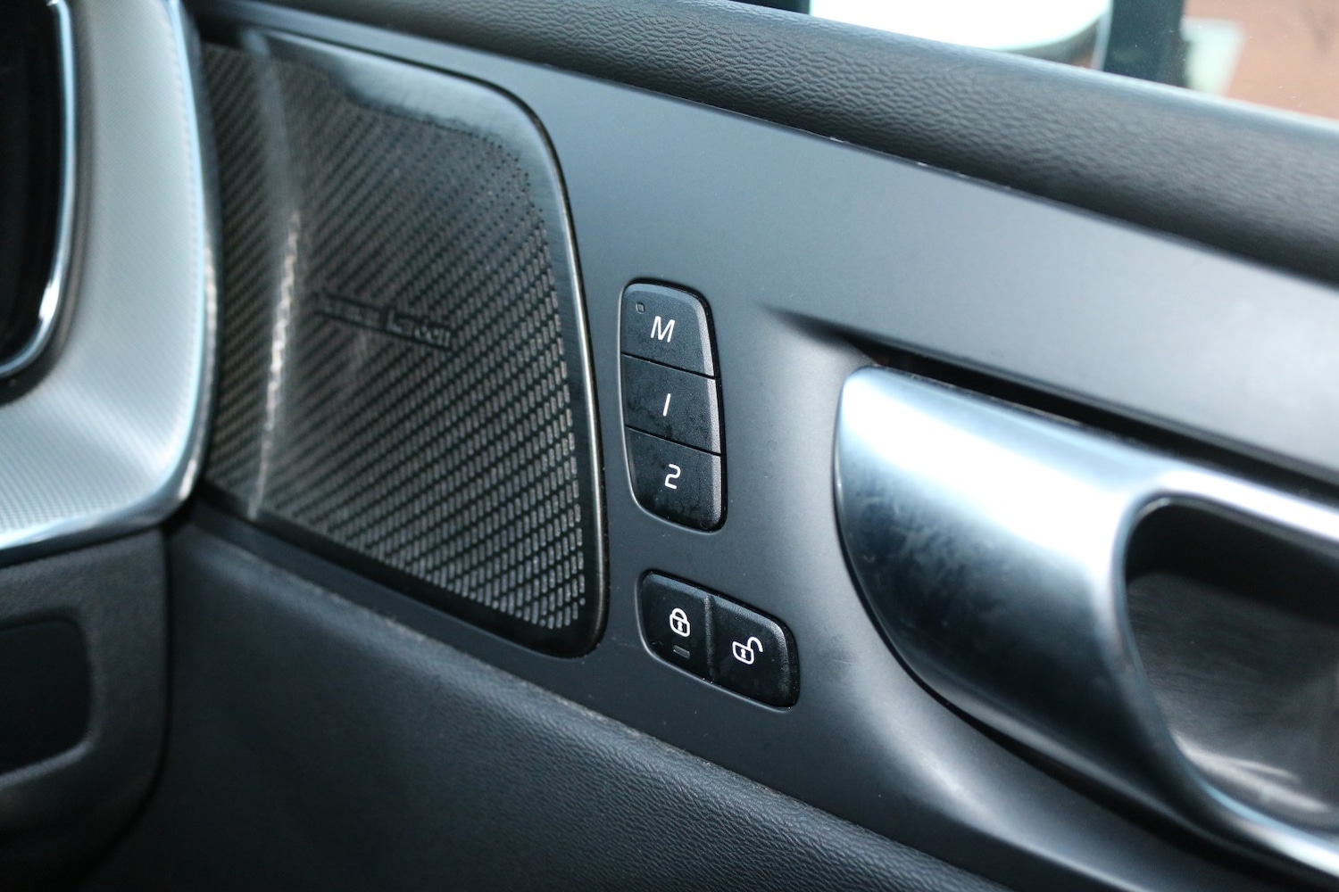 Used Volvo XC60 2023 for sale - 76785038: Photo 27