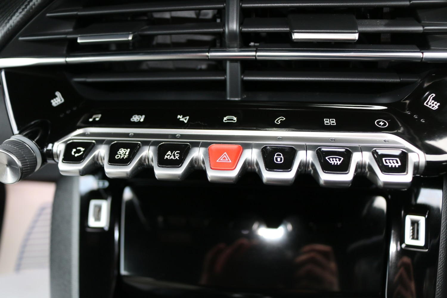 Used Peugeot 208 2021 for sale - 77494899: Photo 18