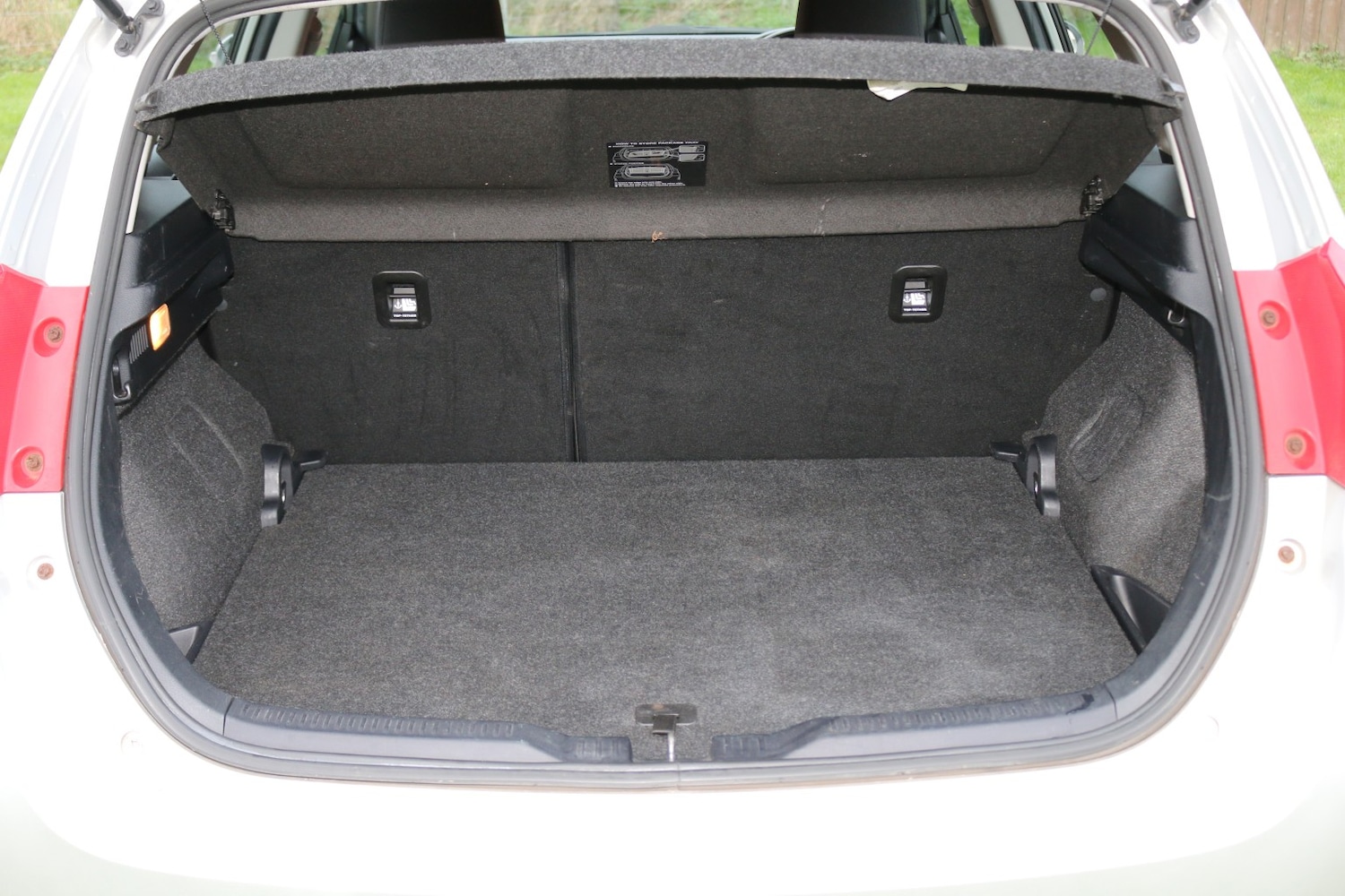 Used Toyota Auris 2013 for sale - 76571168: Photo 7