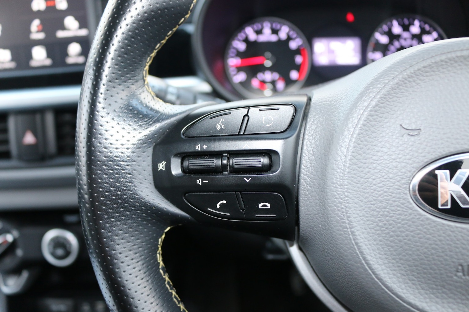 Used Kia Picanto 2019 for sale - 77228237: Photo 15