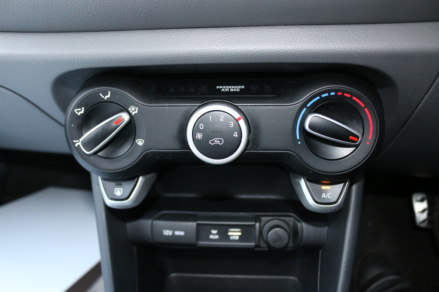 Used Kia Picanto 2019 for sale - 77228237: Photo 18