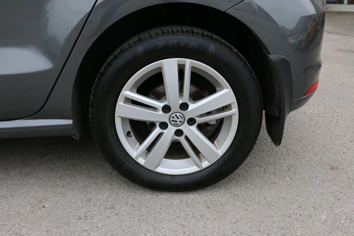 Used Volkswagen Polo 2017 for sale - 77603374: Photo 4