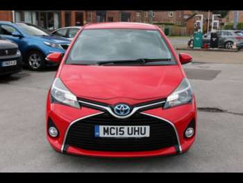 Used Toyota Yaris 2015 for sale - 74883979: Photo