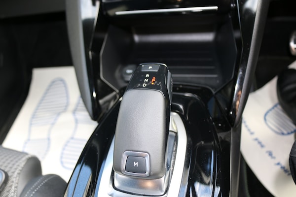 Used Peugeot 2008 2021 for sale - 76198288: Photo 18