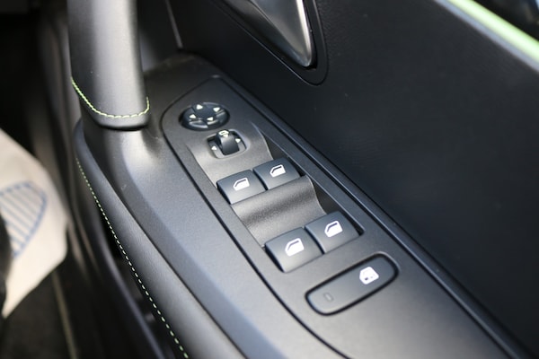Used Peugeot 2008 2021 for sale - 76198288: Photo 20
