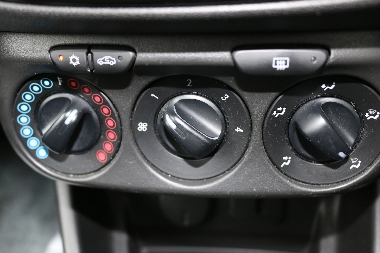 Used Vauxhall Corsa 2019 for sale - 77687686: Photo 16