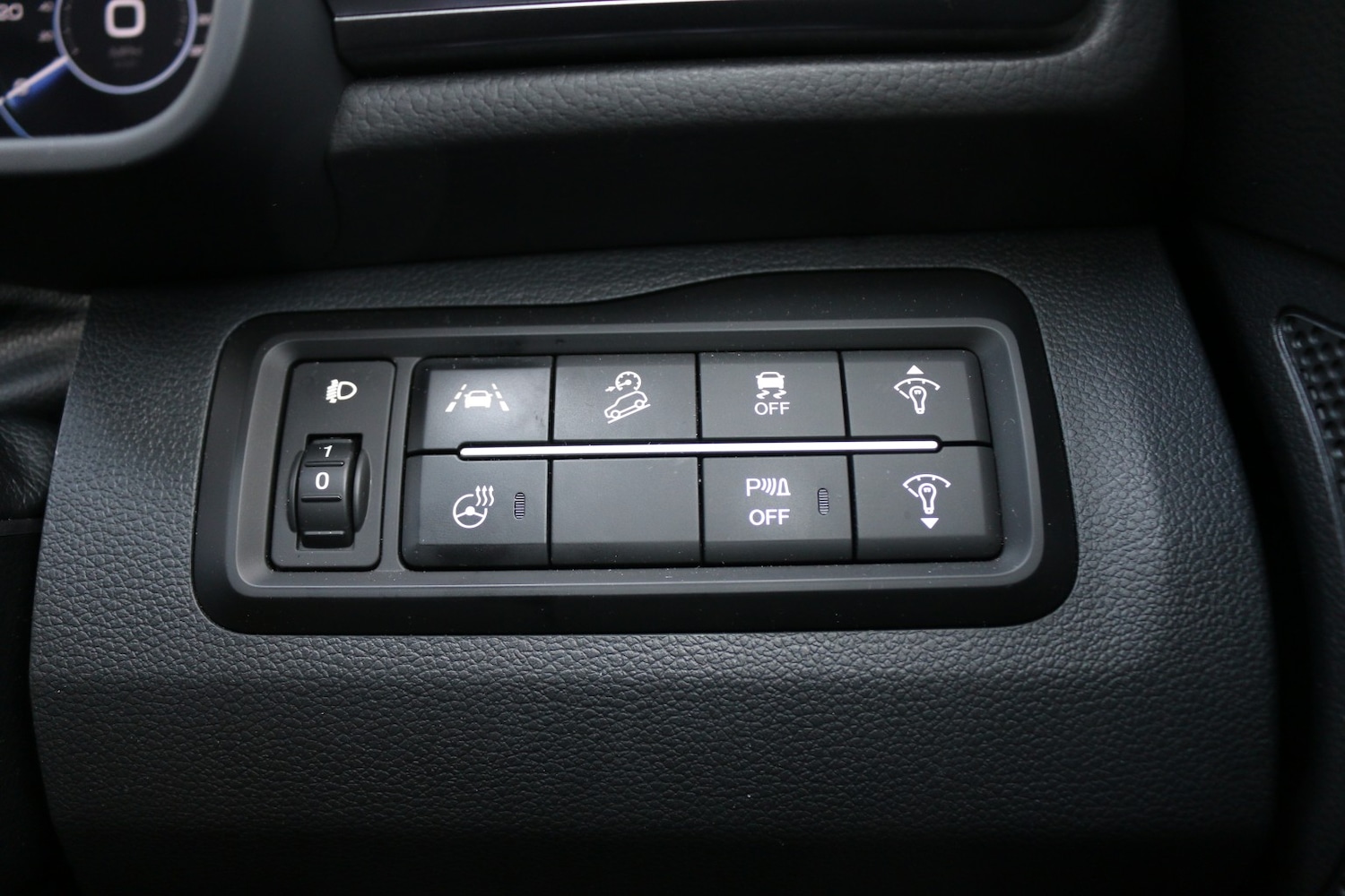 Used KGM Tivoli 2024 for sale - 77228245: Photo 18