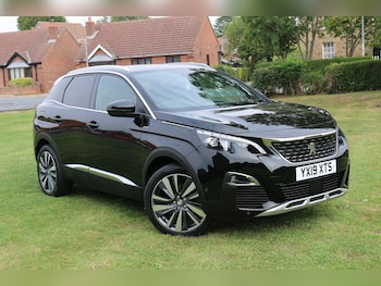 Used Peugeot 3008 2019 for sale - 76041045: Photo 2