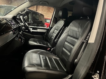 Used Volkswagen Caravelle 2018 for sale - 75638757: Photo