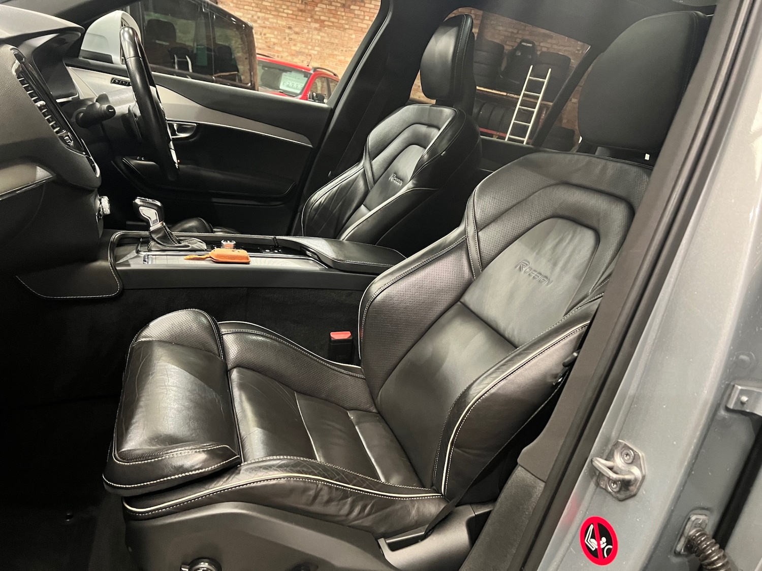 Used Volvo XC90 2016 for sale - 76274261: Photo 3