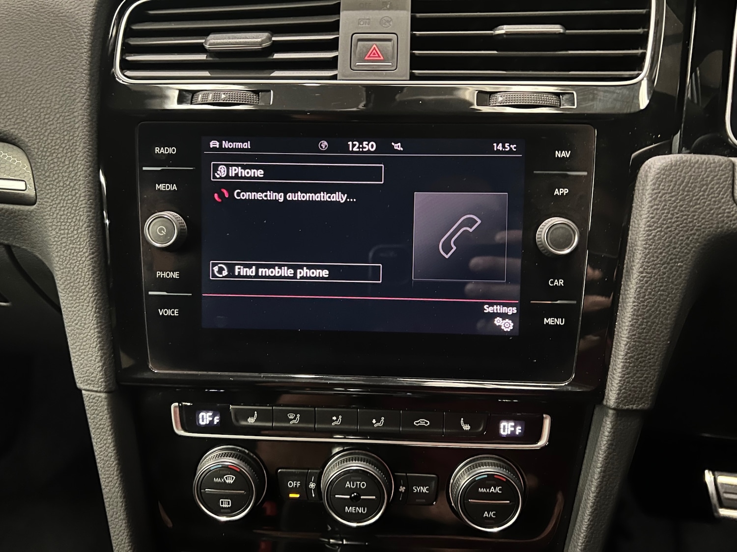 Used Volkswagen Golf 2018 for sale - 76243804: Photo 31