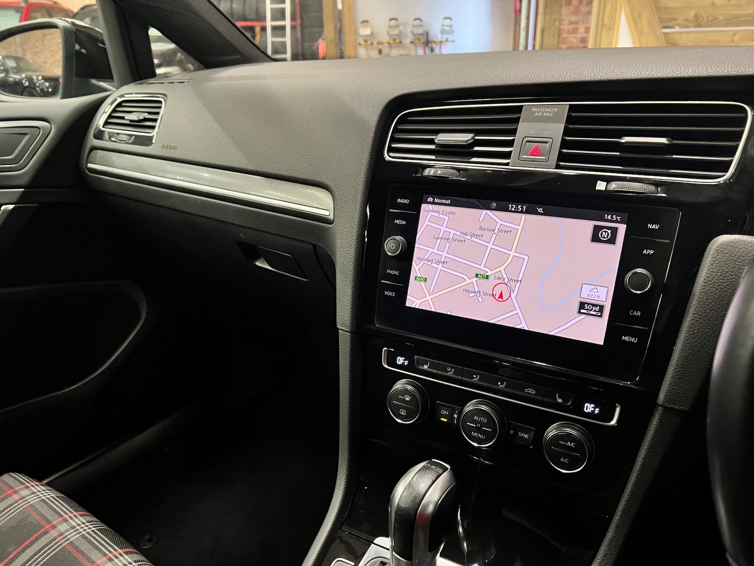 Used Volkswagen Golf 2018 for sale - 76243804: Photo 34