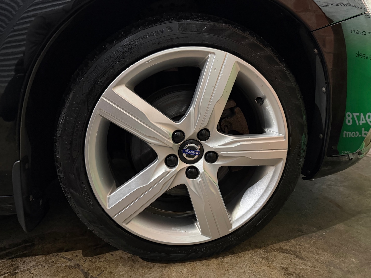 Used Volvo V60 2017 for sale - 77639403: Photo 23