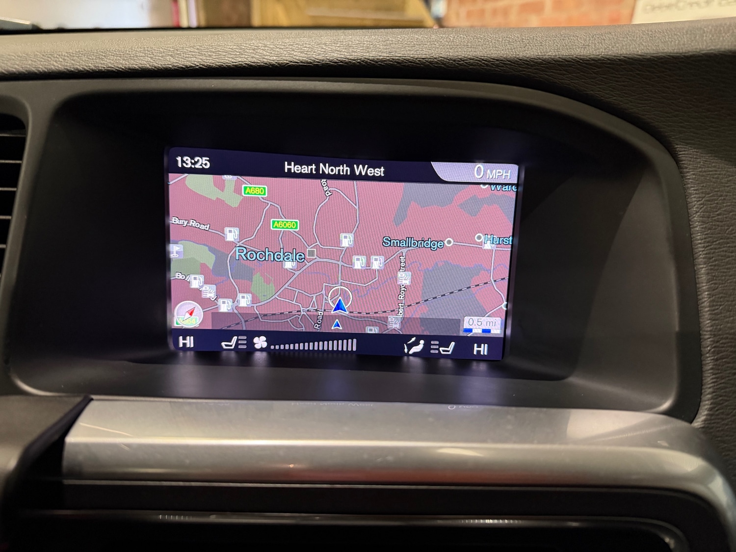 Used Volvo V60 2017 for sale - 77639403: Photo 29