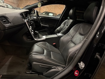 Used Volvo V60 2017 for sale - 77639403: Photo