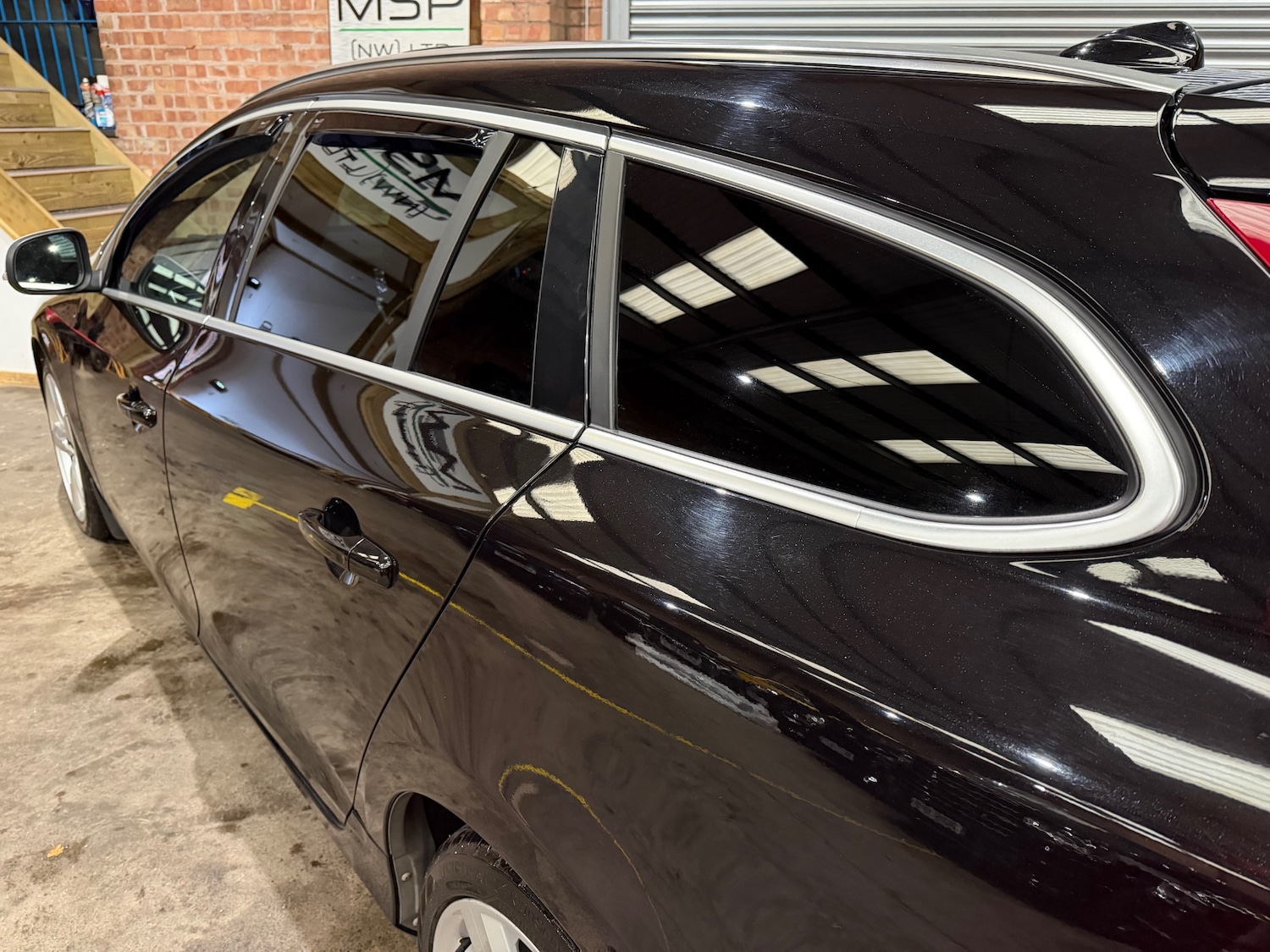 Used Volvo V60 2017 for sale - 77639403: Photo 52