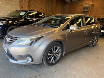 Used Toyota Avensis 2014 for sale - 78381616: Photo