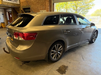 Used Toyota Avensis 2014 for sale - 78381616: Photo