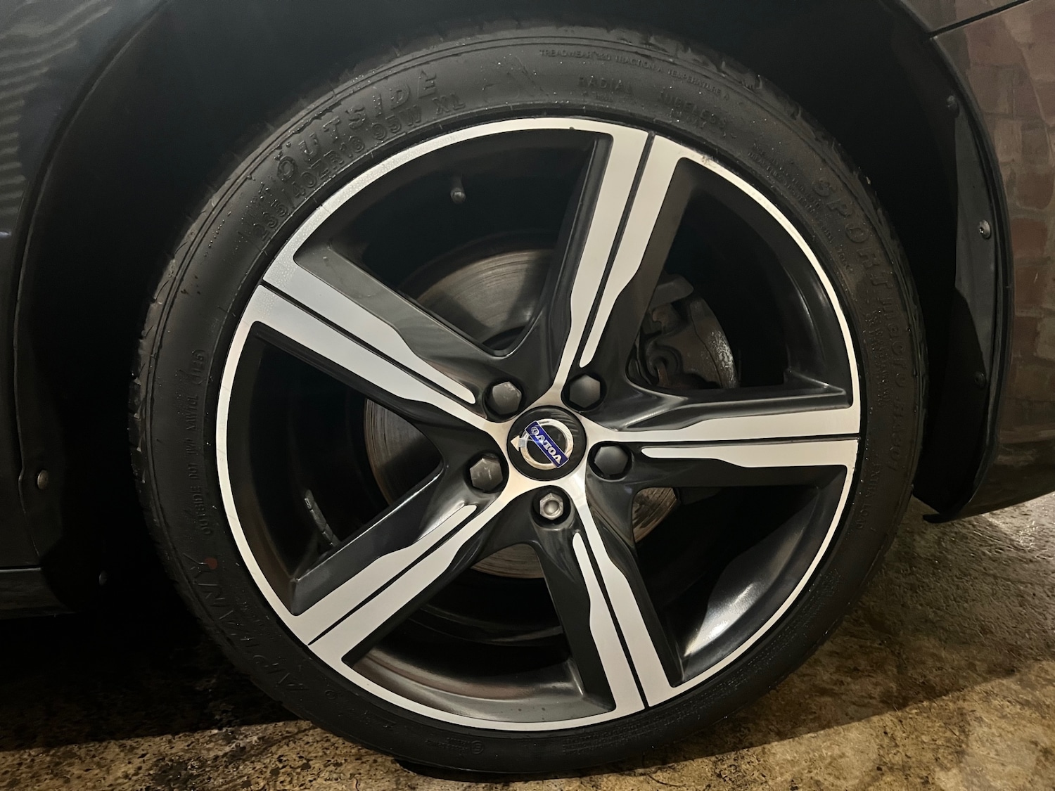 Used Volvo V60 2016 for sale - 77446014: Photo 23