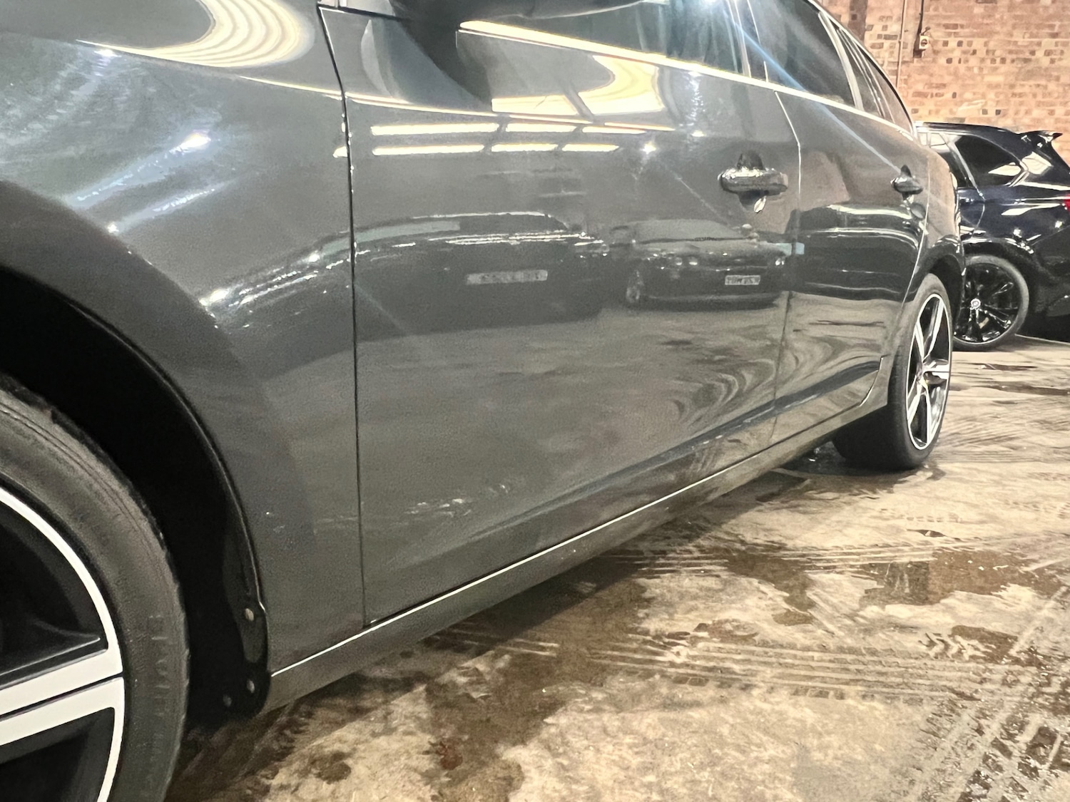 Used Volvo V60 2016 for sale - 77446014: Photo 50