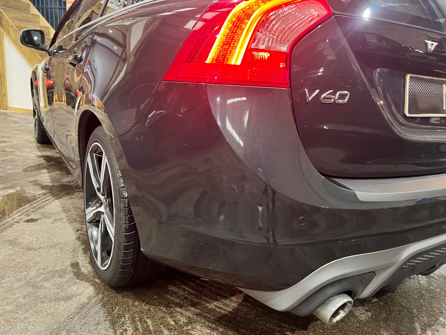 Used Volvo V60 2016 for sale - 76858924: Photo 17