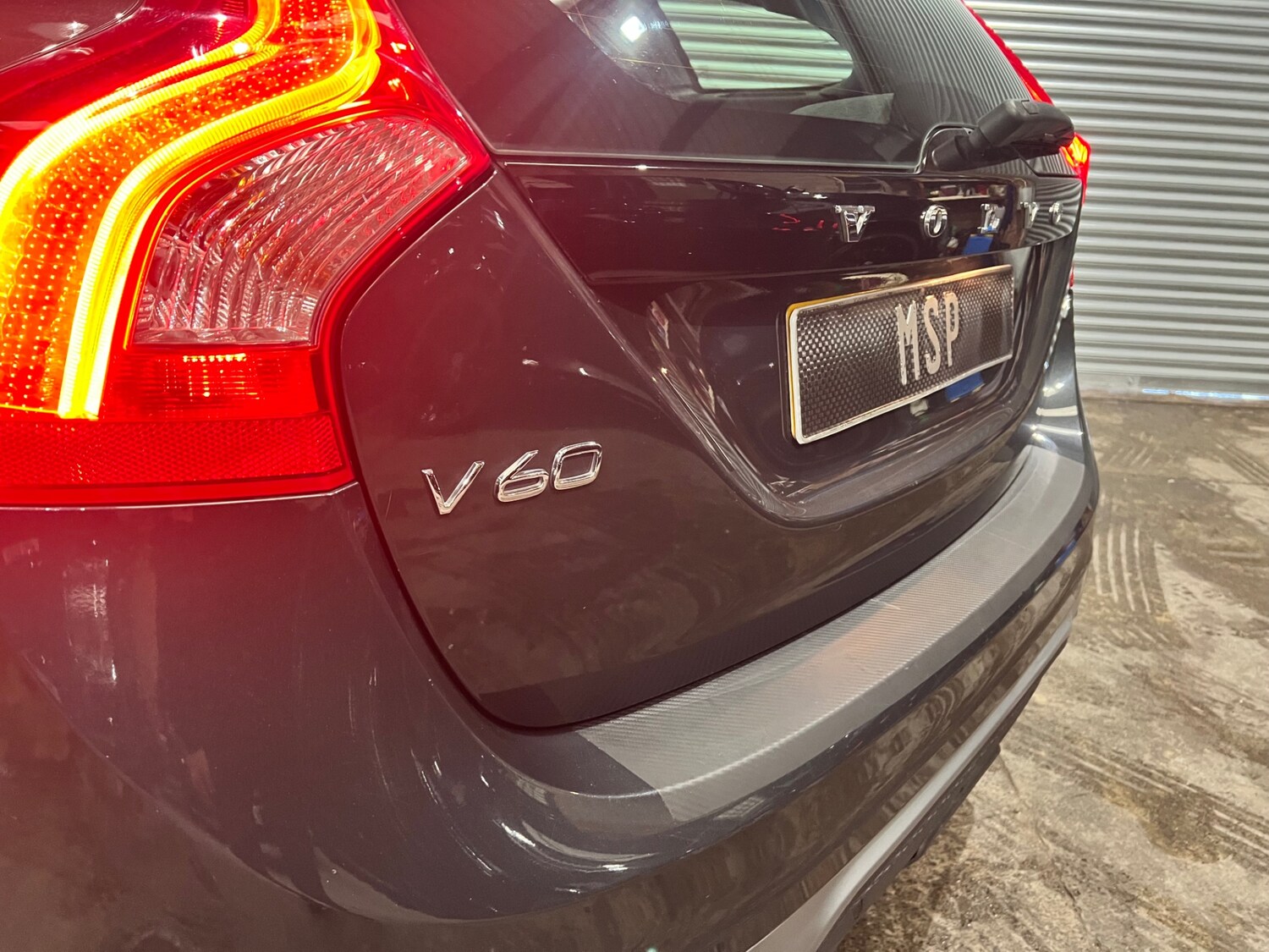 Used Volvo V60 2016 for sale - 76858924: Photo 45