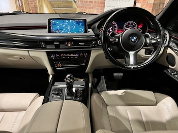 Used BMW X5 2018 for sale - 76663689: Photo
