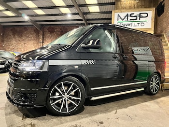 Used Volkswagen Caravelle 2015 for sale - 76035938: Photo