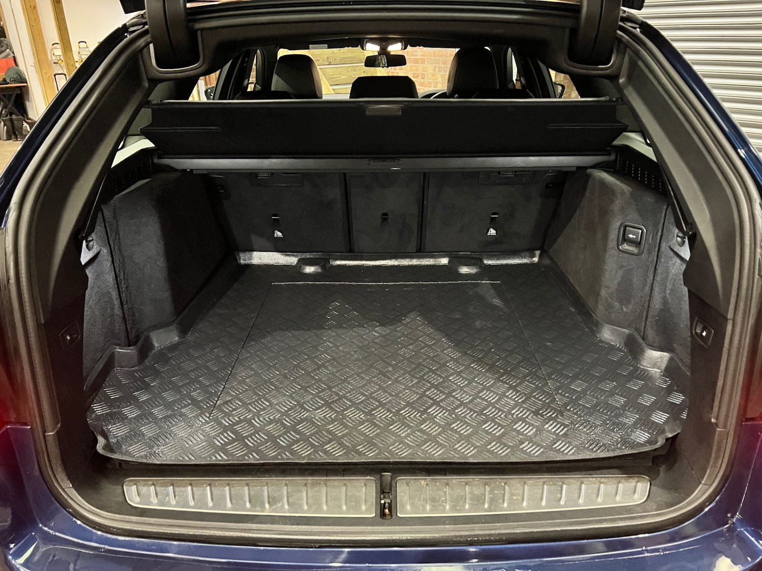 Used BMW 5 Series 2020 for sale - 76858880: Photo 41