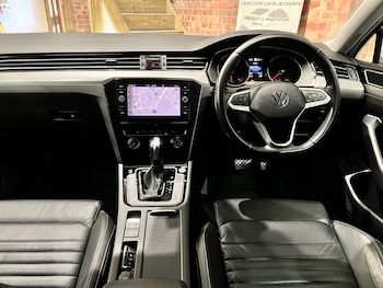 Used Volkswagen Passat 2020 for sale - 75453661: Photo
