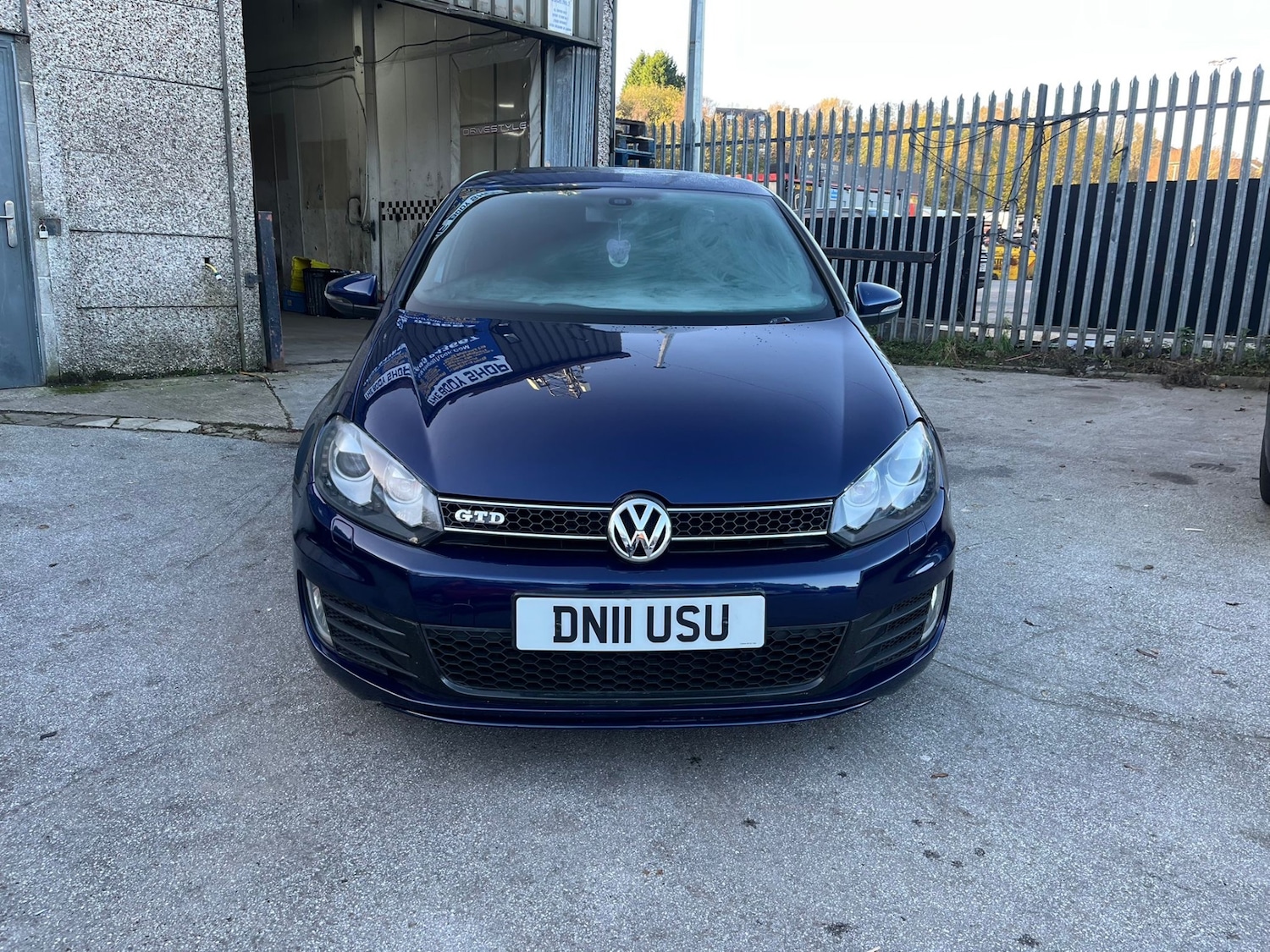 Used Volkswagen Golf 2011 for sale - 76600000: Photo 4