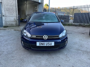 Used Volkswagen Golf 2011 for sale - 76600000: Photo