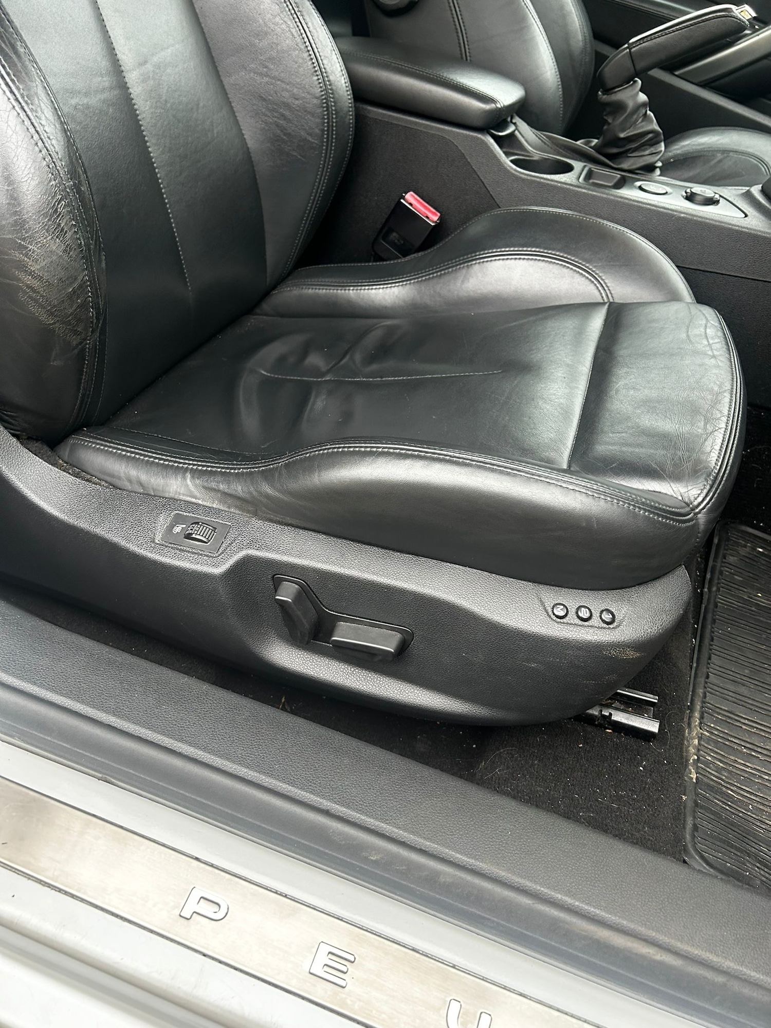 Used Peugeot RCZ 2011 for sale - 76322134: Photo 12