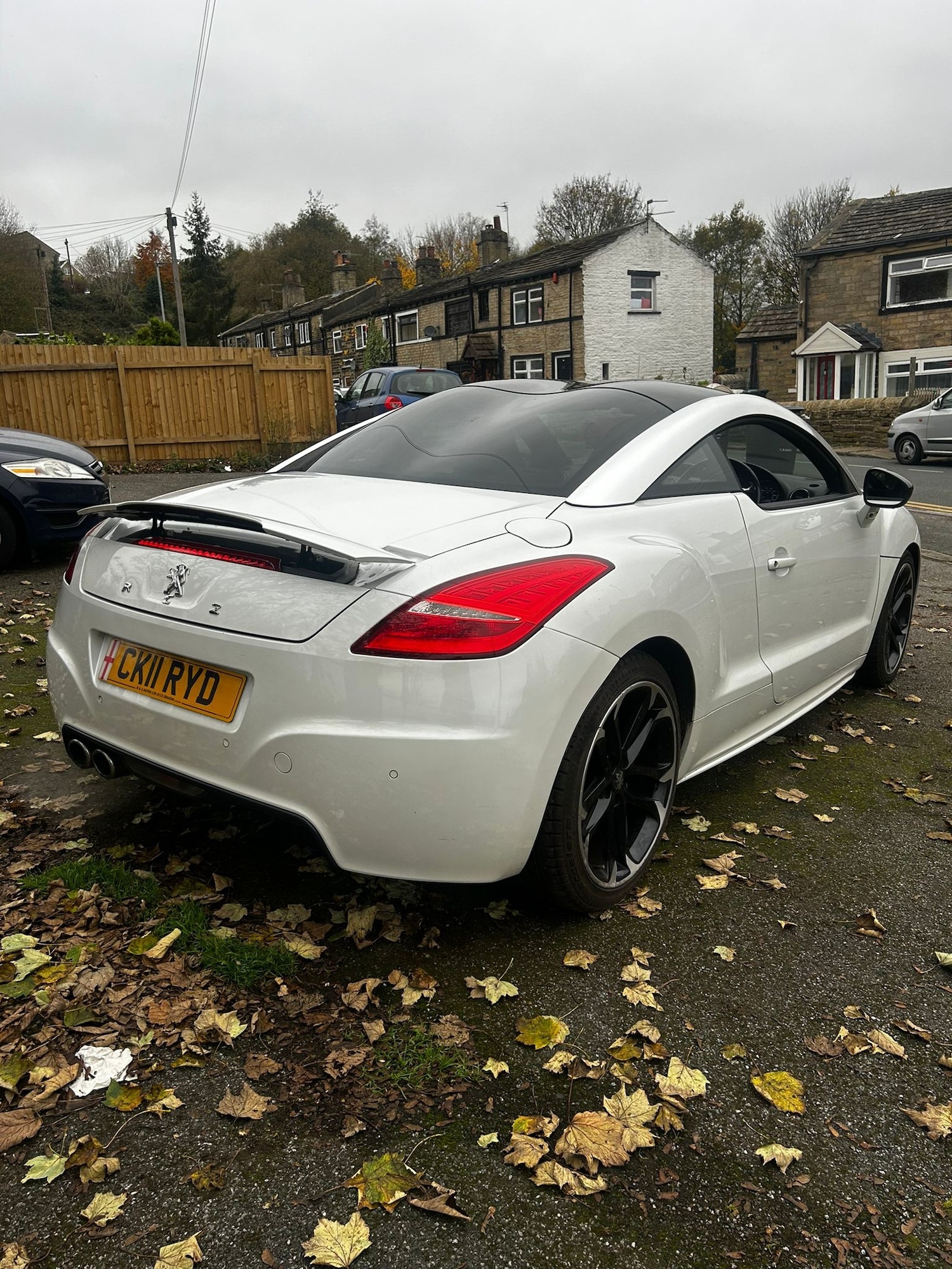 Used Peugeot RCZ 2011 for sale - 76322134: Photo 5