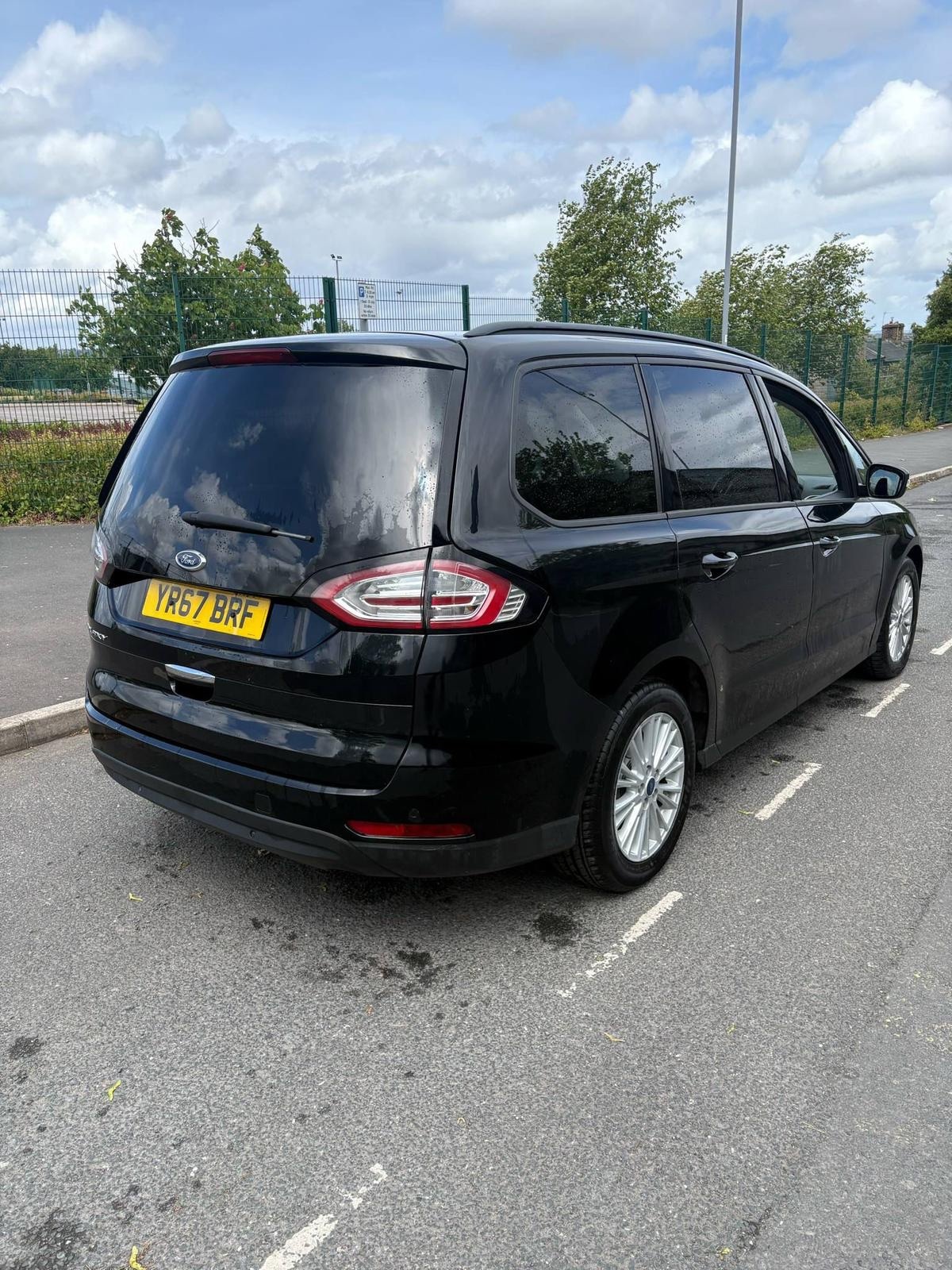 Used Ford Galaxy 2017 for sale - 77778752: Photo 4