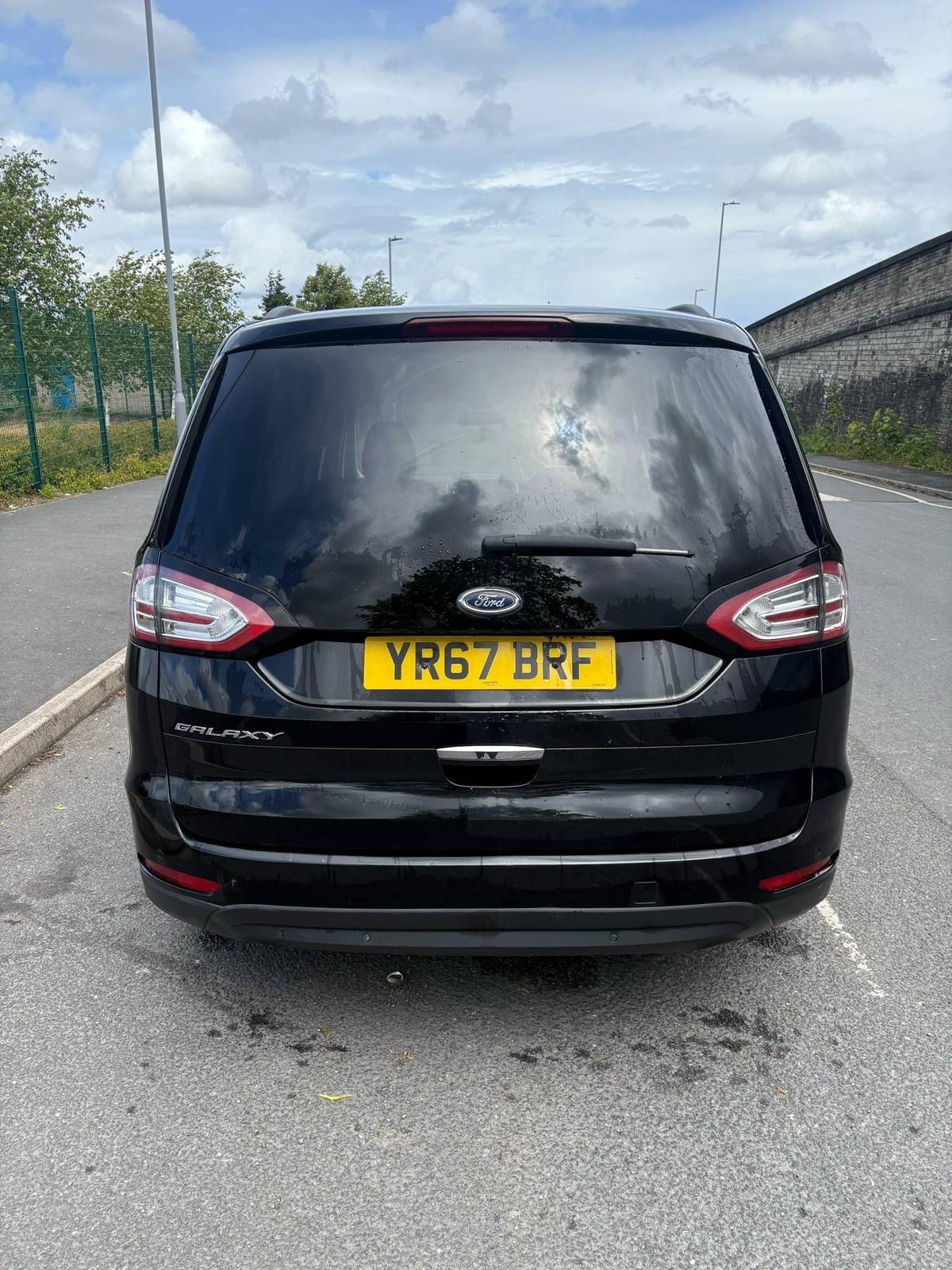 Used Ford Galaxy 2017 for sale - 77778752: Photo 6