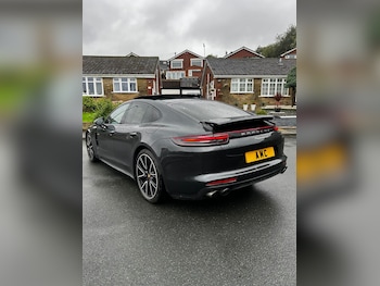 Used Porsche Panamera 2018 for sale - 78897322: Photo